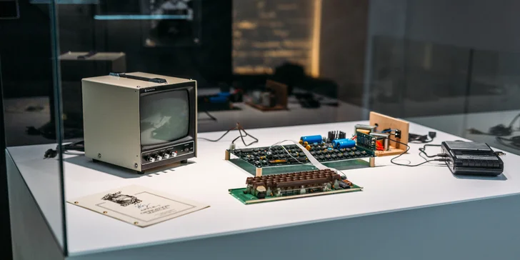 Vstupné do Apple Musea: největší sbírka technických lahůdek od roku 1976