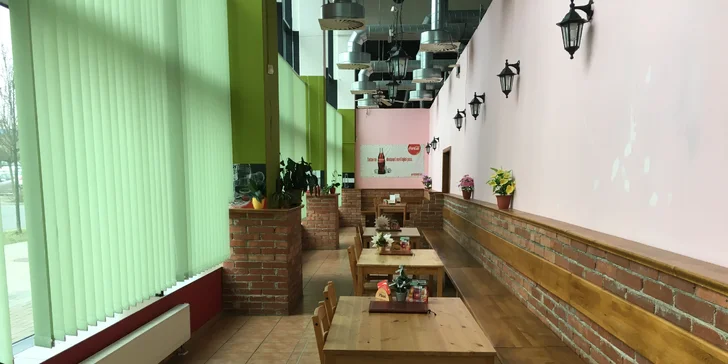 Dvojitá dávka Itálie: 2 chutné pizzy dle výběru