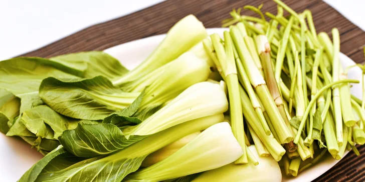 Asijské Hot Pot menu pro 2 osoby – uvařte si sami přímo na stole