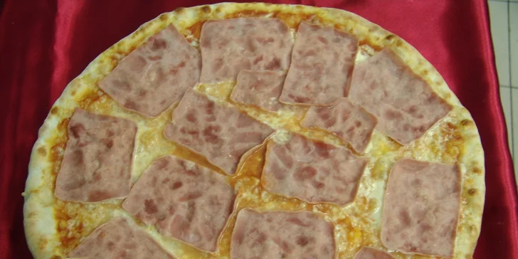 Dvojitá dávka Itálie: 2 chutné pizzy dle výběru