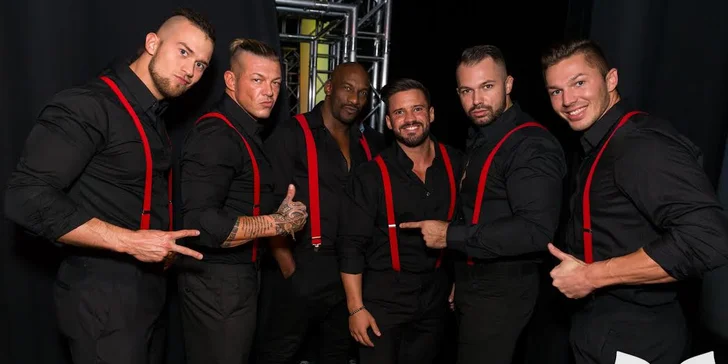 Jen pro dámy: Smyslná show striptérské a taneční skupiny Dirtyy Boyzz