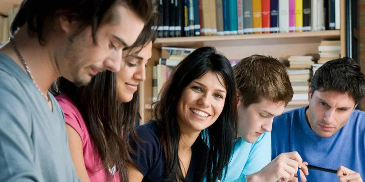 Kurzy angličtiny s rodilými mluvčími Oxford Tefl