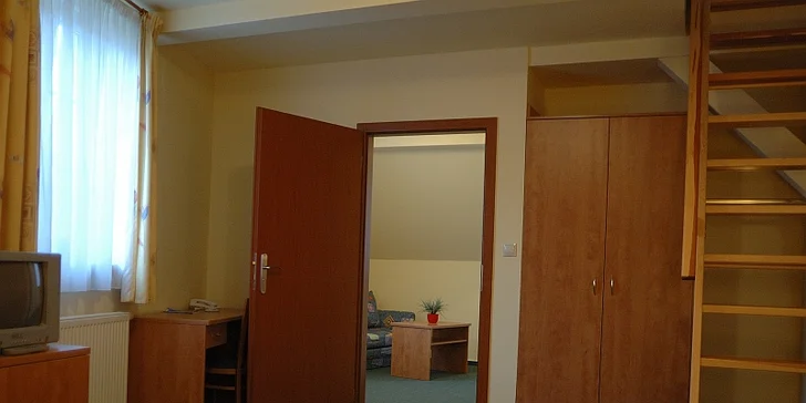 Romantika v podzámčí: 3 dny v Hluboké nad Vltavou se snídaní pro dva