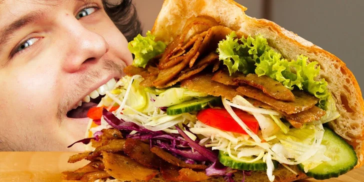 Chutné maso v chlebové placce: Döner nebo dürüm klasik s nápojem