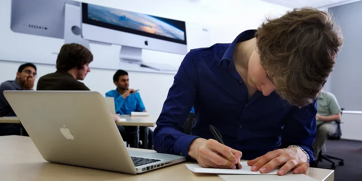 Školení systému iOS na zařízeních iPod, iPhone,iPad