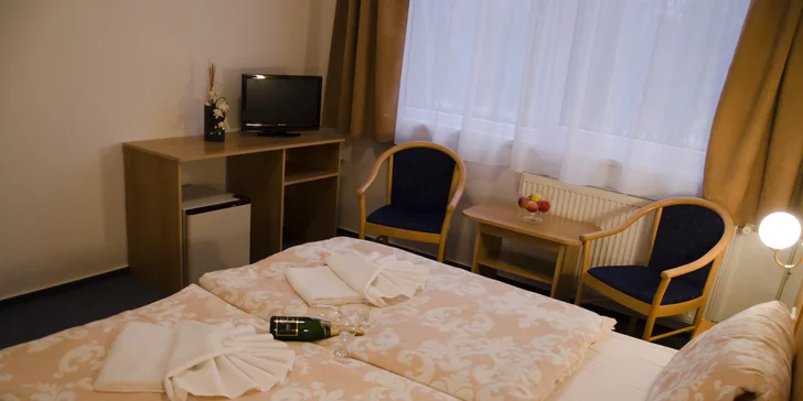 Balíčky plné skvělého jídla a dalších aktivit: I Vánoce a Silvestr