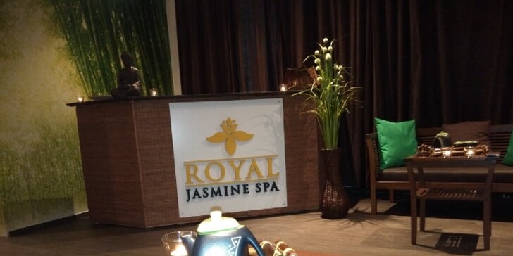 70 minut luxusu v Royal Jasmine Spa: Netradiční masáž a maska na obličej