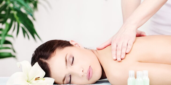 100 minut luxusní relaxace: božská masáž a aroma lázeň nohou