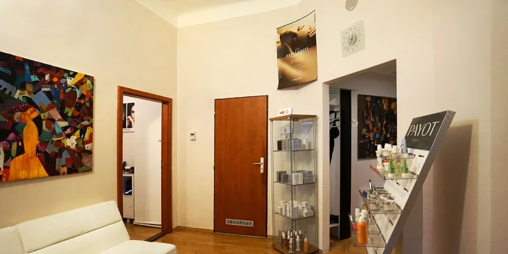 Otevřený voucher na služby kosmetického centra v hodnotě 1000 nebo 1500 Kč