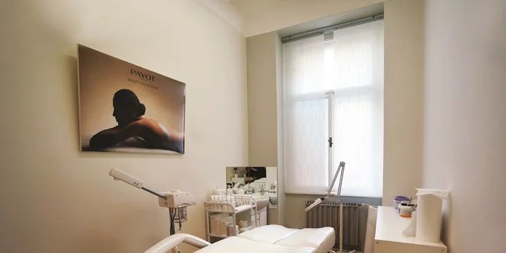 Depilace cukrovou pastou pro dámy i gentlemany v salonu Beauty Life