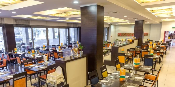 Na pohár piva, vína a miešaného nápoja môžete zájsť do Graffiti lobby a lounge baru.
