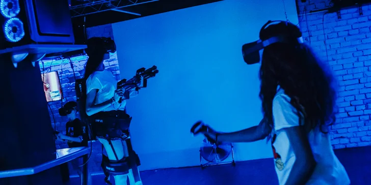 Herní místnost je vybavena třemi přístroji HTC Vive PRO.