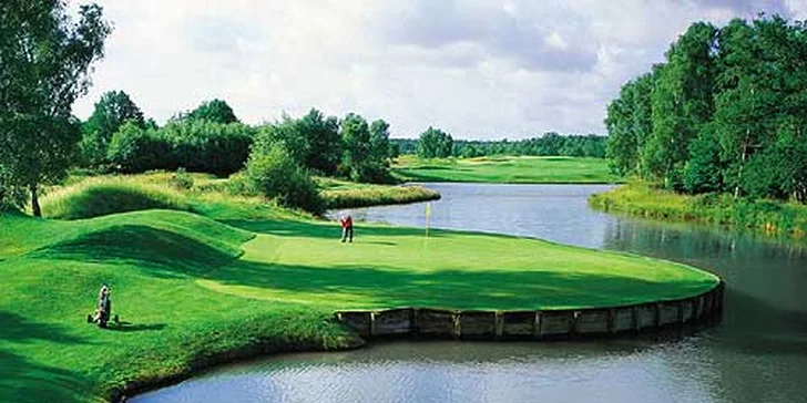 Golfové kurzy pro začátečníky, aktivní hráče i rodinu