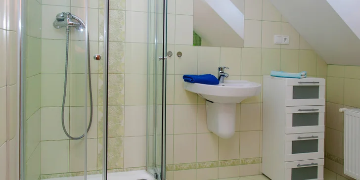 Romantika s výhledem na hrad Loket: 3–4 noci s bohatou snídaní pro dva