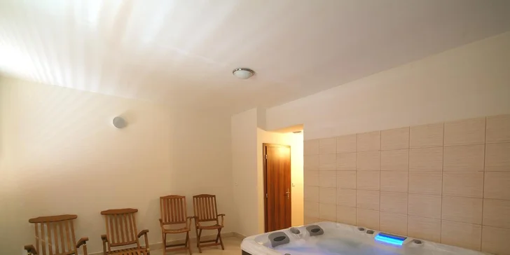 Zimní wellness pobyt se snídaní v krásném penzionu HippoClub na Liptově