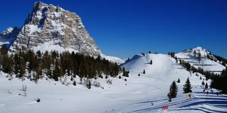 Italská Civetta: Ubytování s polopenzí, doprava, skipas a vstup do wellness