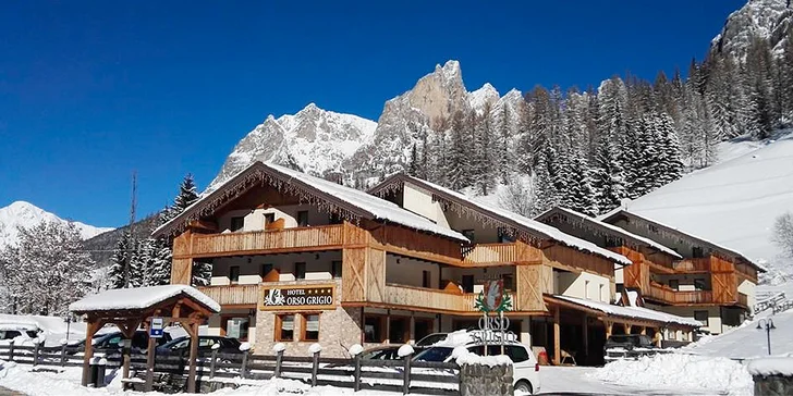 Italská Civetta: Ubytování s polopenzí, doprava, skipas a vstup do wellness
