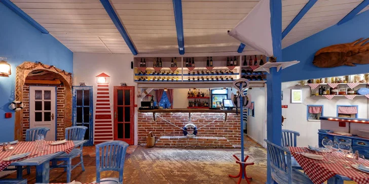 Pravá balkánská večeře pro dva: masová mísa, víno či pivo a dezerty