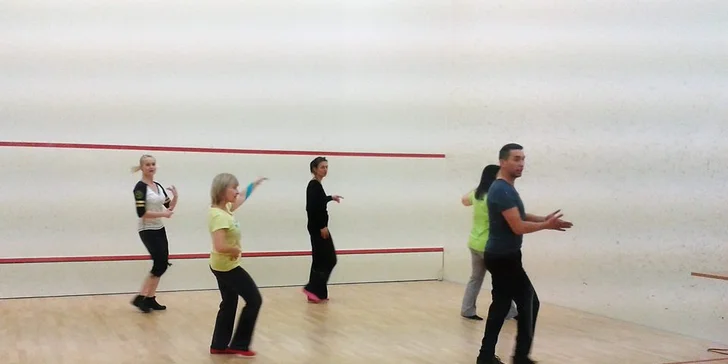 Tancem k dokonalé postavě i dobré náladě: 5 lekcí latino fitness dance pro ženy