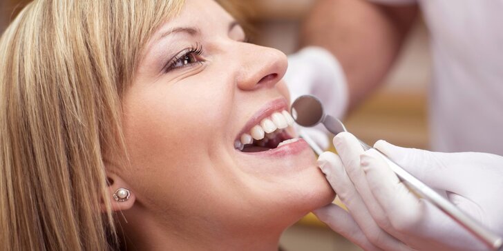 Důkladná dentální hygiena a případně i Air Flow pro váš zářivý úsměv