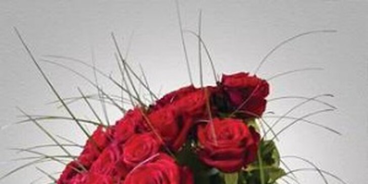 Nádherný pugét z holandských růží včetně doručení po Praze 1, 2 zdarma