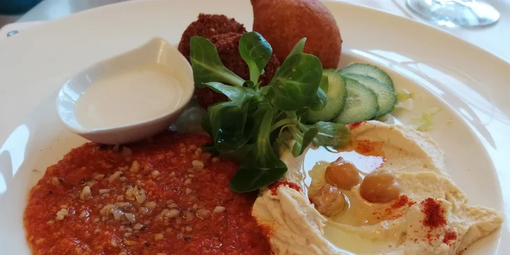 Valentýnské degustační menu plné libanonských specialit