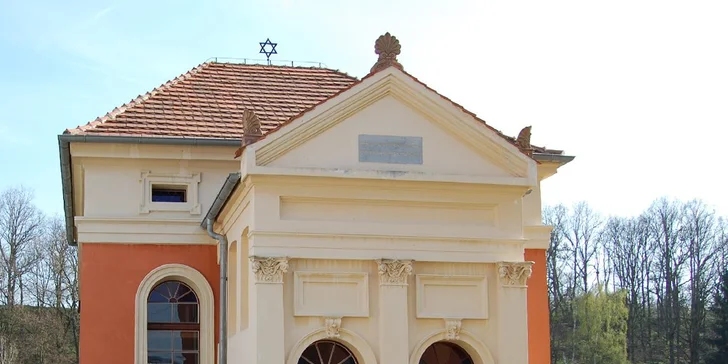 Komentovaná prohlídka Terezína: pevnost, bývalé ghetto i výstava na půdě
