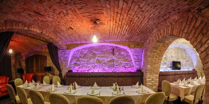 Víkendový wellness pobyt pro 2 osoby s polopenzí ve 4* hotelu v Maďarsku