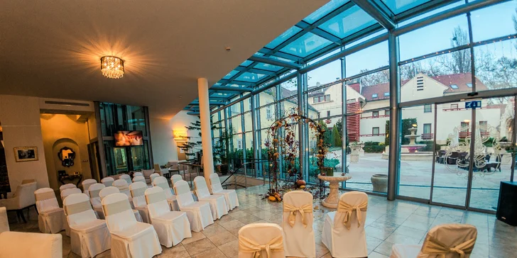 Víkendový wellness pobyt pro 2 osoby s polopenzí ve 4* hotelu v Maďarsku