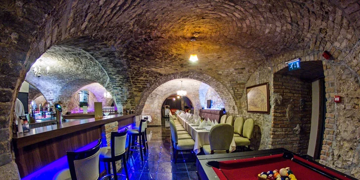 Víkendový wellness pobyt pro 2 osoby s polopenzí ve 4* hotelu v Maďarsku