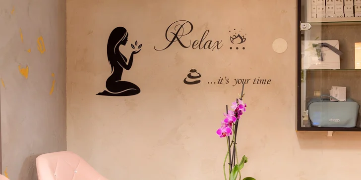 Relaxační masáž pomáhá s redukcí stresu a přispívá k celkovému uvolnění těla i mysli. 