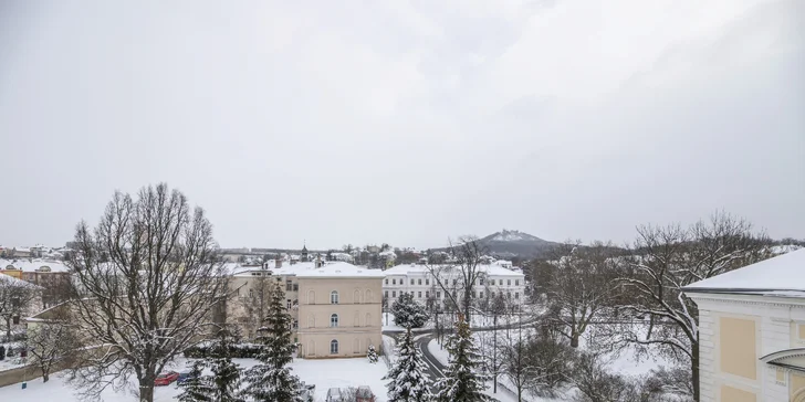 Po příjezdu na vás bude čekat i láhev sektu.