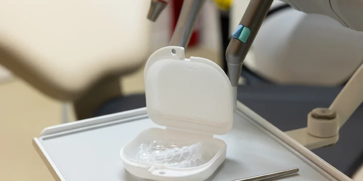Odtlačky zubov pre domáce bielenie PURE WHITENING