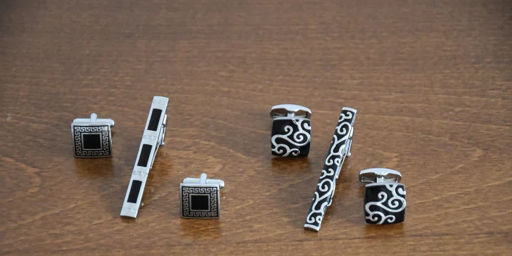 Manžetové knoflíčky nebo set se sponou na kravatu pro pravého gentlemana