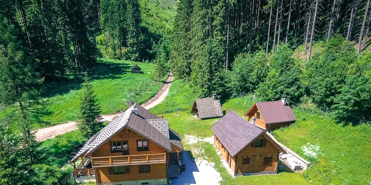 Zážitkový pobyt na Liptově - moderní dřevěnice až pro 12 osob s platností do léta