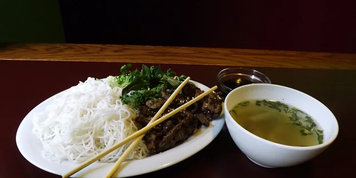 Bún cha nebo Bún ngan nuong: vietnamská klasika pro jednoho i dva strávníky