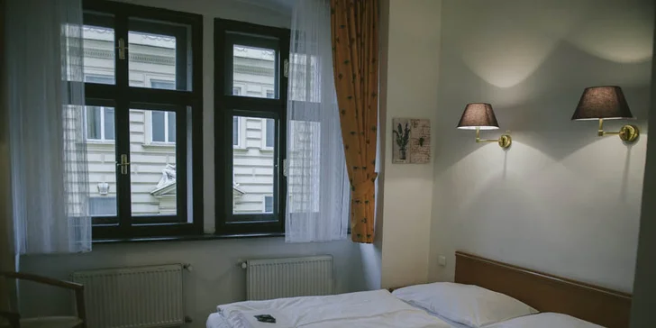 3 nebo 4denní pobyt v Praze: Snídaně i lahev vína na uvítanou