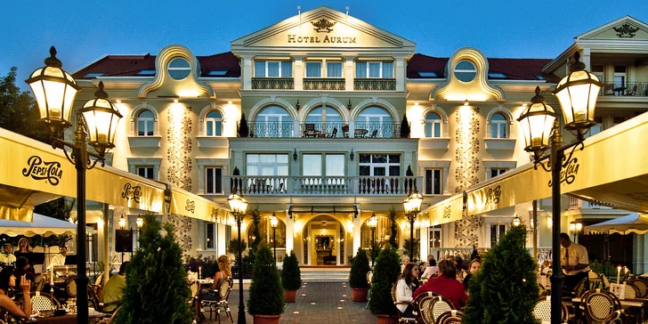 Relaxační wellness pobyt ve 4* hotelu 200 m od největších termálů v Evropě