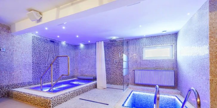 Relaxace pro dva: 2 hodiny pohody v privátní vířivce a sauně