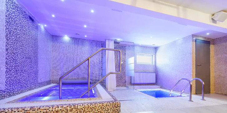 Relaxace pro dva: 2 hodiny pohody v privátní vířivce a sauně