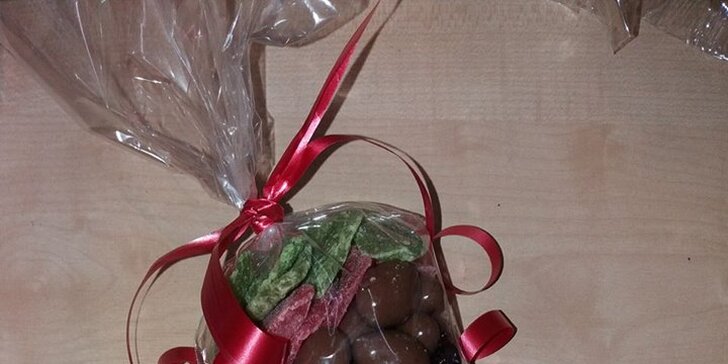 Sladký kornout: sušené ovoce, semínka či ořechy v čokoládě v hodnotě 100 Kč