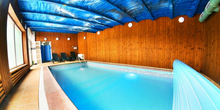 Pobyt u Vranova s polopenzí, s bazénem i relaxem ve vířivce a sauně