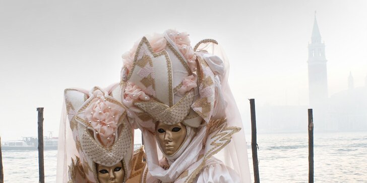 Nenechte si ujít karnevalové veselí, zažijte benátský karneval: odjezd v sobotu