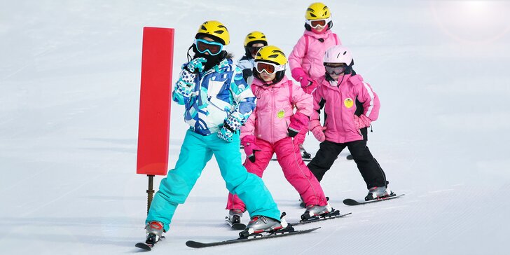 Individuální výuka lyžování na Božím Daru: hodina s lektorem pro děti i dospělé