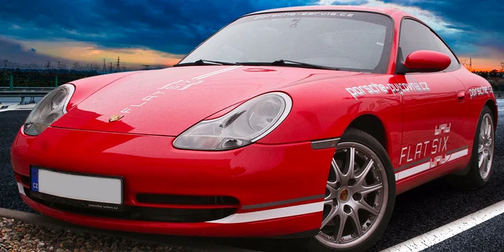 Sešlápněte plyn a prožeňte legendu mezi sporťáky Porsche 911 Carrera 4
