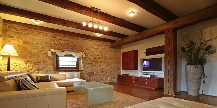 Romantika v luxusním apartmánu nebo sýpce se snídaní či polopenzí