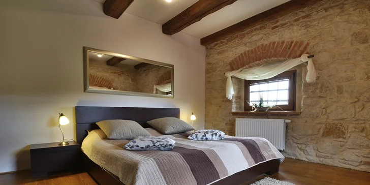 Romantika v luxusním apartmánu nebo sýpce se snídaní či polopenzí
