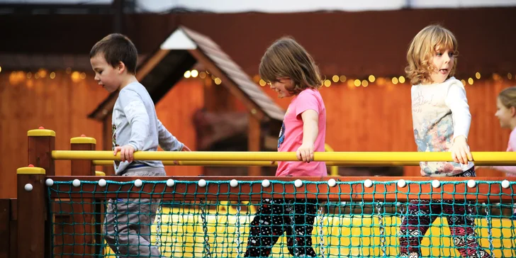Rodinná vstupenka do Farmaparku: krmení zvířátek, hřiště a spousta prima atrakcí