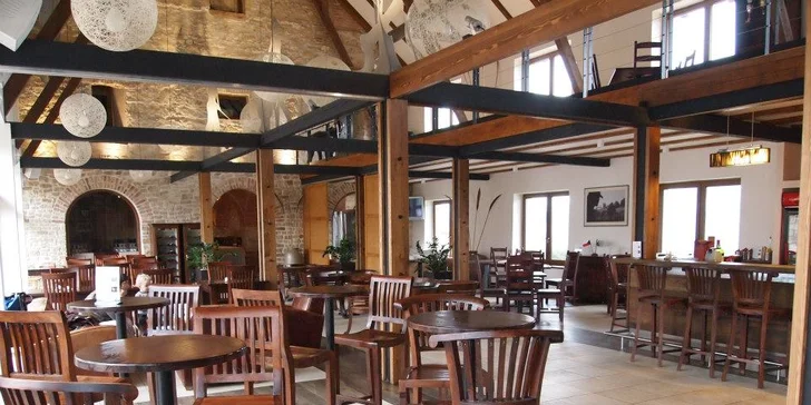 Romantika v luxusním apartmánu nebo sýpce se snídaní či polopenzí