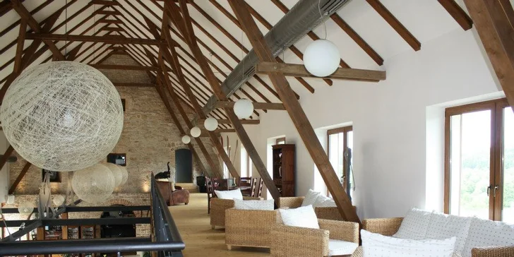 Romantika v luxusním apartmánu nebo sýpce se snídaní či polopenzí